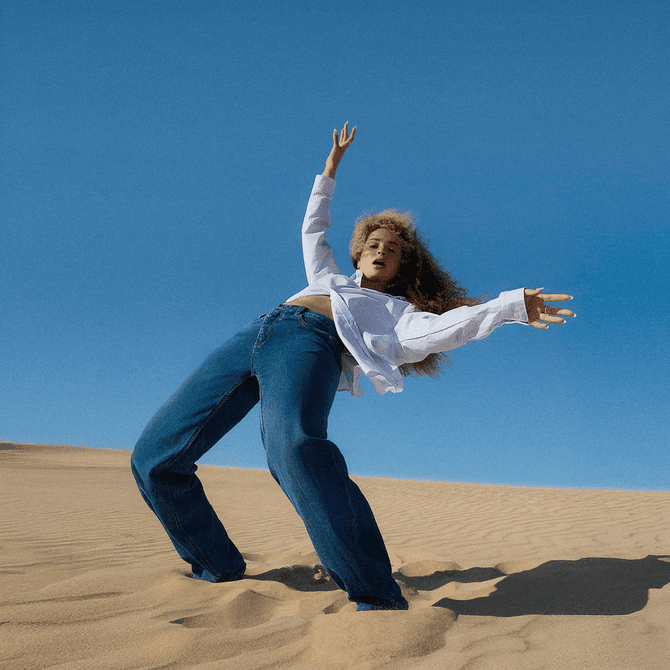 Ella Eyre - Everything, In Time