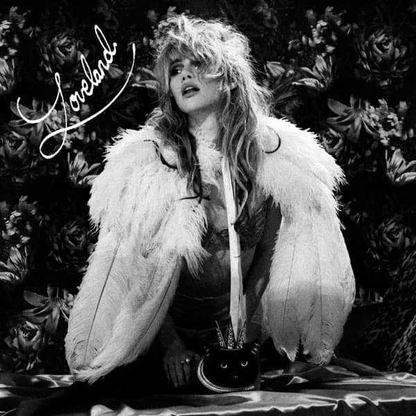 Suki Waterhouse - Loveland Suki Waterhouse - Loveland