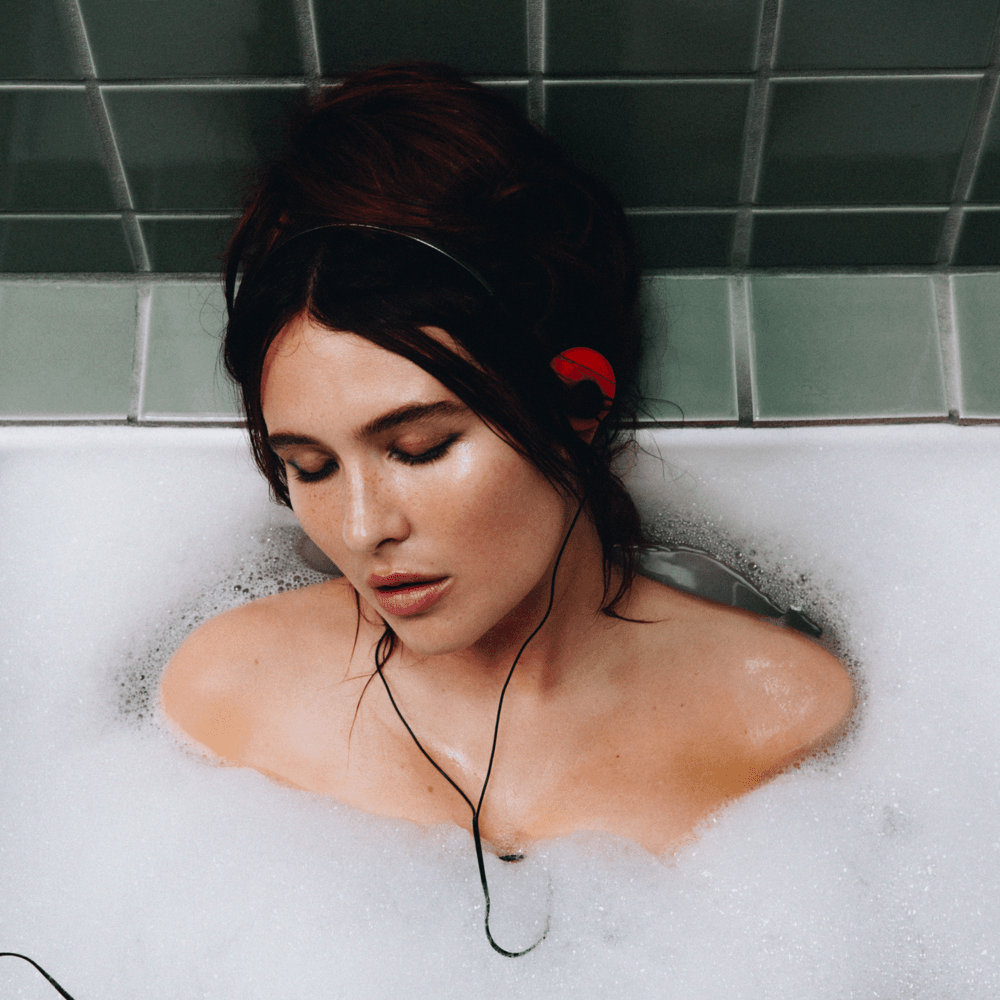 Mimi Webb - Confessions Mimi Webb - Confessions